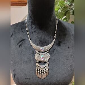 Iridescent Silver Tone Necklace